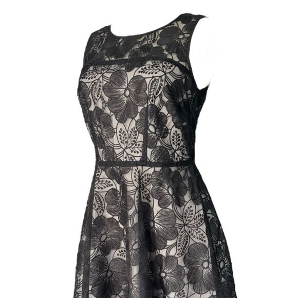 ANN TAYLOR NWOT Midnight floral midi dress in Black & Cream Size 0 - Picture 3 of 7